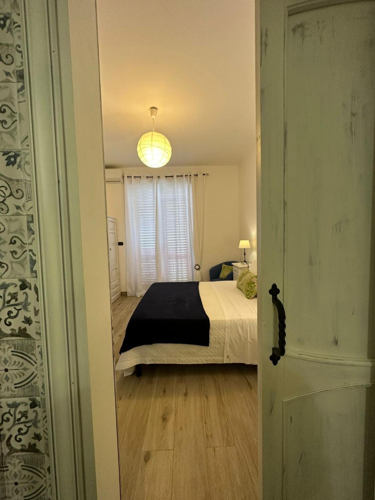 Civico 98 Hotel Milazzo Ngoại thất bức ảnh